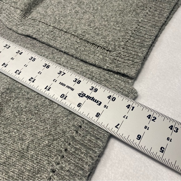 Urban Outfitters Gray Long Cardigan Open Front Sweater Size M #1398 - Picture 14 of 14